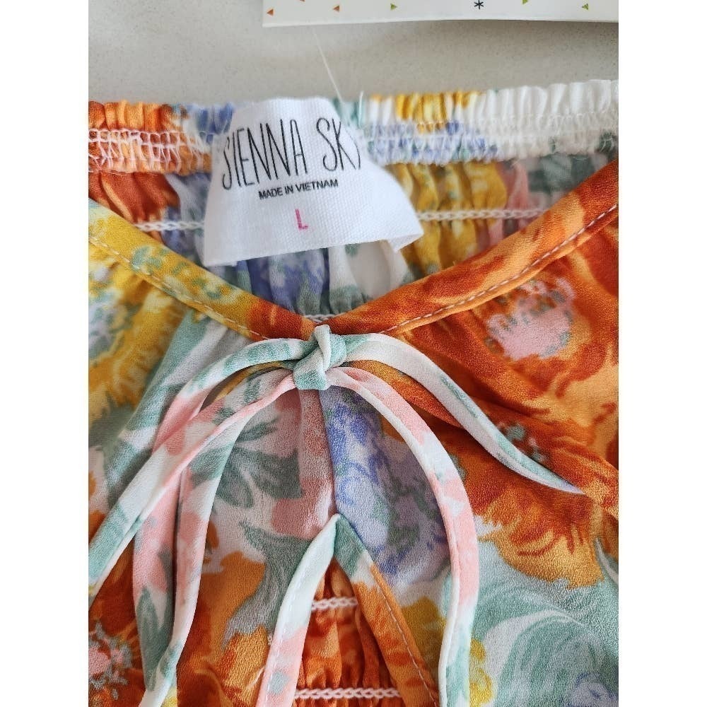 Sienna Sky Blouse Size L - Picture 5 of 6